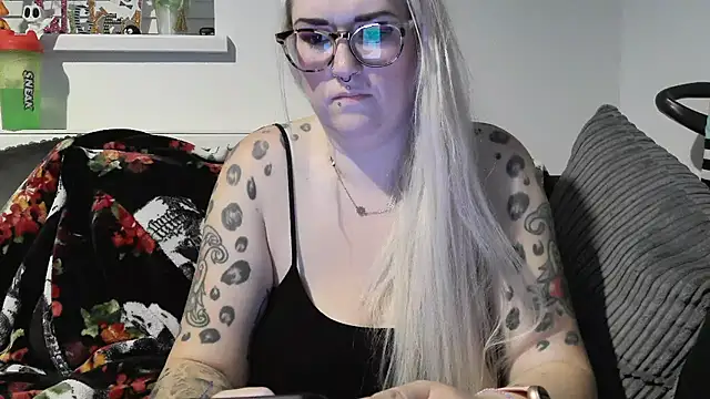 Sizzling Indie36 online show from 31, 10, 2025