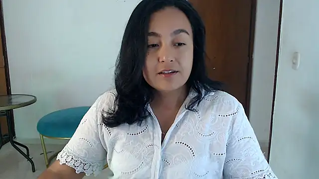 Snapshot of Themagicpotion chatting on 15, 4, 2026 Themagicpotion online show from 15, 4, 2026