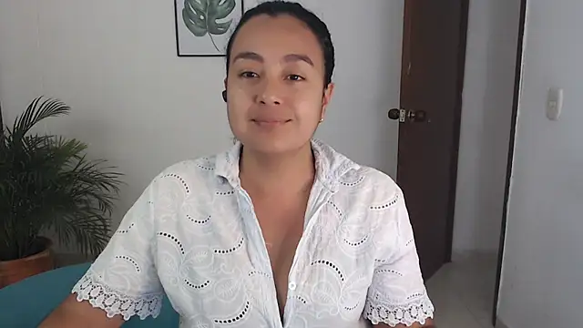 Snapshot of Themagicpotion chatting on 9, 6, 2026 Themagicpotion online show from 9, 6, 2026