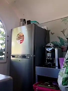 emiliemilf online show from 1, 3, 2026