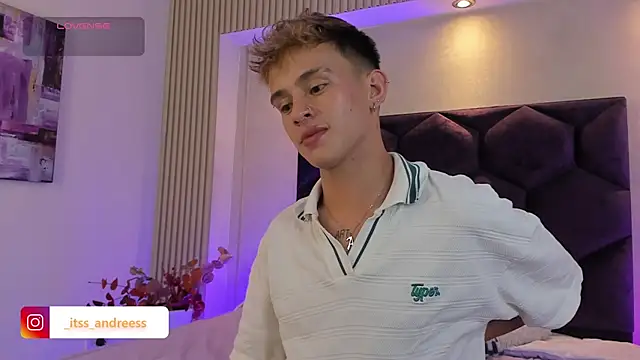 LiamWildx20 online show from 15, 7, 2026