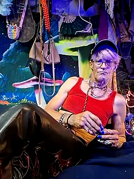 Snapshot of UnwieldyBelly chatting on 17, 5, 2026 UnwieldyBelly online show from 17, 5, 2026