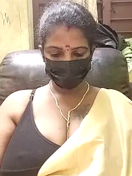 poojaa-rani online show from 6, 11, 2025