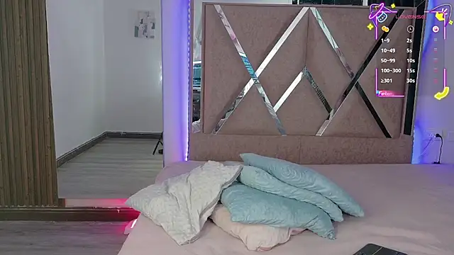 Ash Femboy online show from 19, 10, 2025