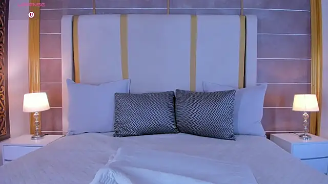 laurencarter1 online show from 25, 4, 2026