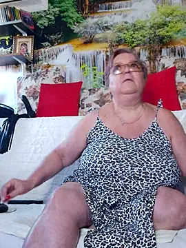 QueenPammy1 online show from 14, 9, 2025