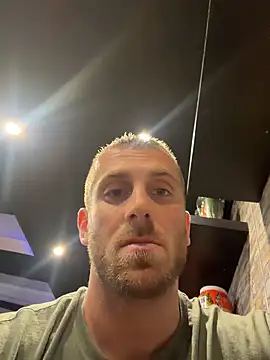 Snapshot of trainwithme chatting on 18, 6, 2026 trainwithme online show from 18, 6, 2026