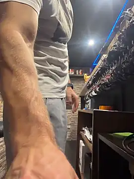 Snapshot of trainwithme chatting on 10, 7, 2026 trainwithme online show from 10, 7, 2026