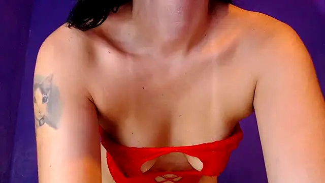 marina huerta03 online show from 11, 10, 2025