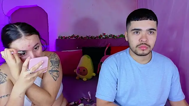  mia and mike  online show from 21, 10, 2025