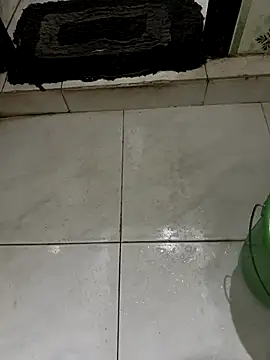 Snapshot of dilu98 chatting on 21, 11, 2025 dilu98 online show from 21, 11, 2025