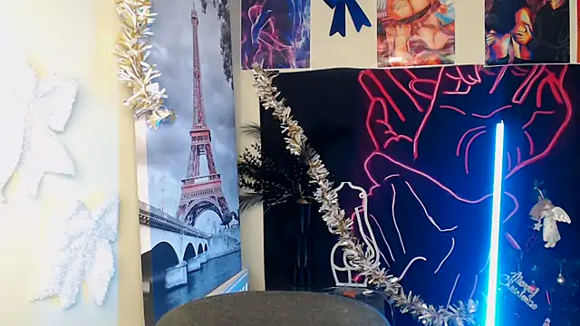 VanessaRey  online show from 7, 1, 2026