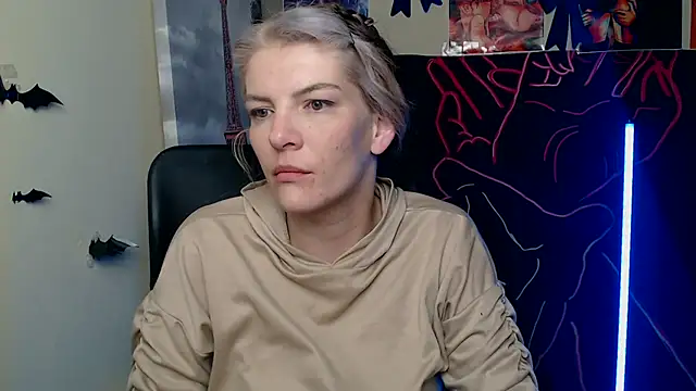VanessaRey  online show from 14, 5, 2026