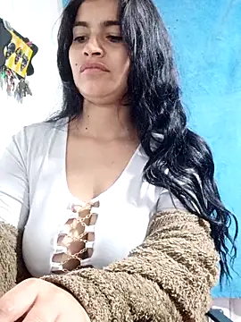 AlanaHotxx online show from 17, 9, 2025