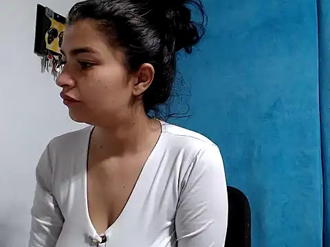 AlanaHotxx online show from 27, 9, 2025