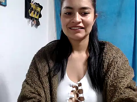 AlanaHotxx online show from 4, 11, 2025