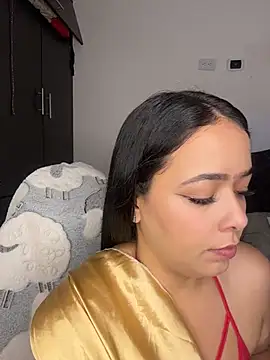 Snapshot of Deepika_padukoneNisha chatting on 30, 6, 2026 Deepika padukoneNisha online show from 30, 6, 2026