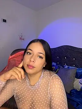 Snapshot of Deepika_padukoneNisha chatting on 9, 7, 2026 Deepika padukoneNisha online show from 9, 7, 2026