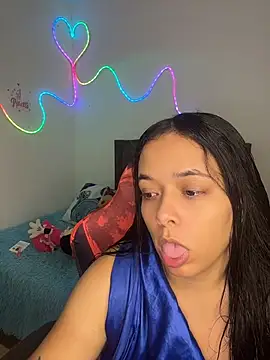 Snapshot of Deepika_padukoneNisha chatting on 10, 7, 2026 Deepika padukoneNisha online show from 10, 7, 2026