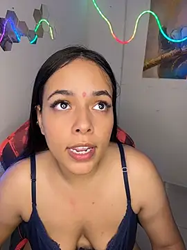 Snapshot of Deepika_padukoneNisha chatting on 1, 8, 2026 Deepika padukoneNisha online show from 1, 8, 2026