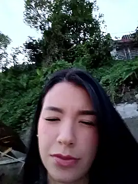 adrianagilton online show from 1, 11, 2025