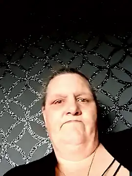 MissQueenBeex online show from 20, 3, 2026