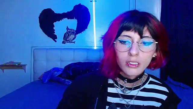 goth minerva online show from 6, 10, 2025