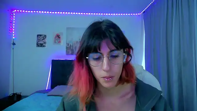 goth minerva online show from 26, 3, 2026