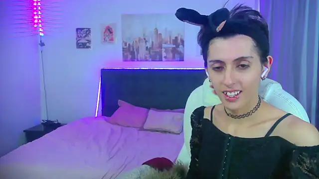 goth minerva online show from 14, 4, 2026