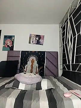 KARINNA  RAVEN online show from 4, 3, 2026