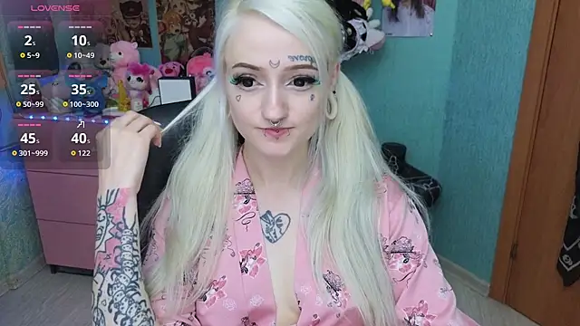 Snapshot of Manuela_unicorn chatting on 17, 6, 2026 Manuela unicorn online show from 17, 6, 2026