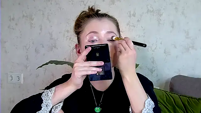 Snapshot of AshleyD_ chatting on 30, 9, 2025 AshleyD online show from 30, 9, 2025