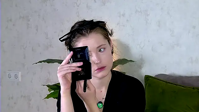 AshleyD  online show from 15, 11, 2025