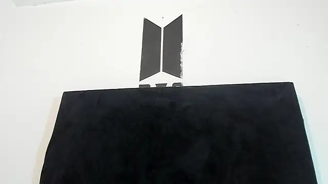 braces kourtney online show from 9, 2, 2026