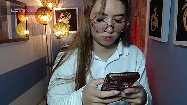 Snapshot of Fiorellaa_delsd chatting on 25, 9, 2025 Fiorellaa delsd online show from 25, 9, 2025