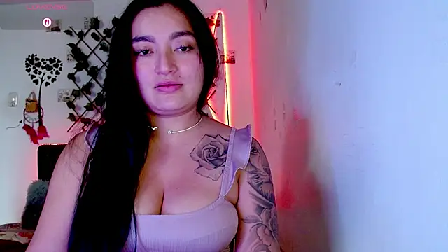 Snapshot of Charlott_Nice01 chatting on 3, 3, 2026 Charlott Nice01 online show from 3, 3, 2026