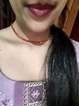 Eshwari Chopra online show from 7, 4, 2026