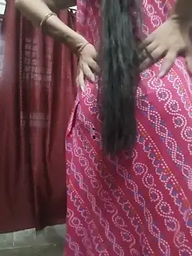 Snapshot of Eshwari_Chopra chatting on 2, 7, 2026 Eshwari Chopra online show from 2, 7, 2026