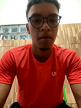 Snapshot of hiaguexxx chatting on 22, 11, 2025 hiaguexxx online show from 22, 11, 2025