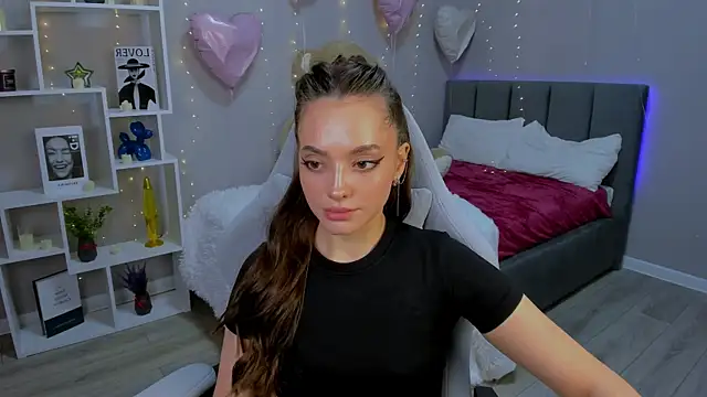 MelanieAlves online show from 12, 3, 2026