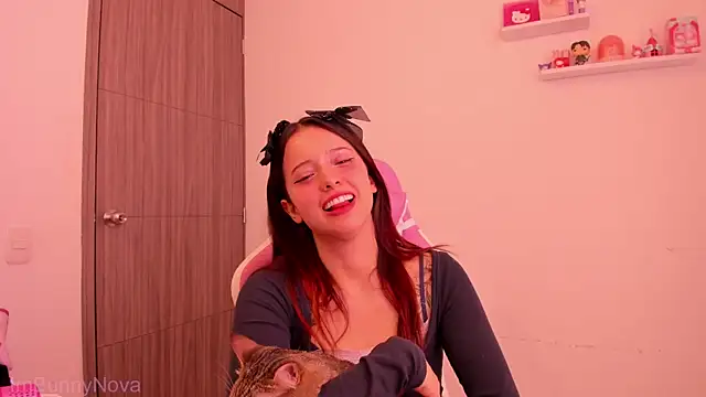 Snapshot of ImBunnyNova chatting on 21, 6, 2026 ImBunnyNova online show from 21, 6, 2026
