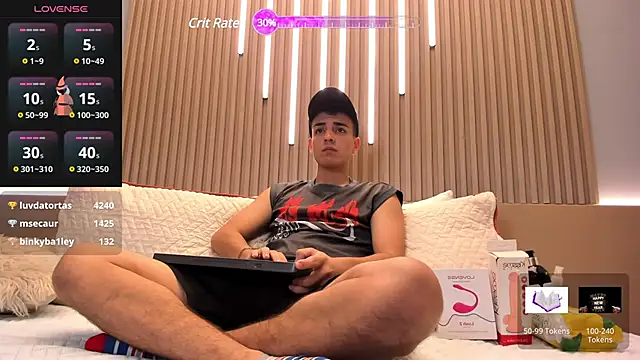 Hotboy21  online show from 22, 3, 2025