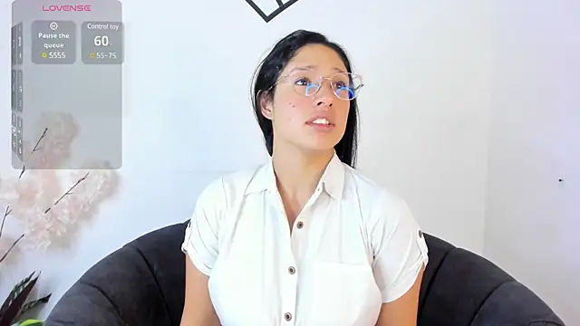 Elaine87  online show from 20, 3, 2025