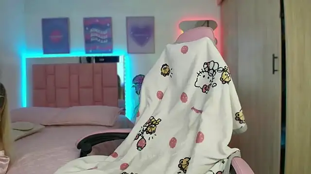 lunesweet online show from 27, 9, 2025