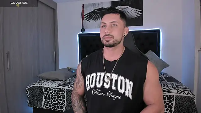 Snapshot of santi_aesthetic chatting on 14, 6, 2026 santi aesthetic online show from 14, 6, 2026