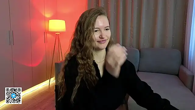 TesssaHart online show from 16, 2, 2026