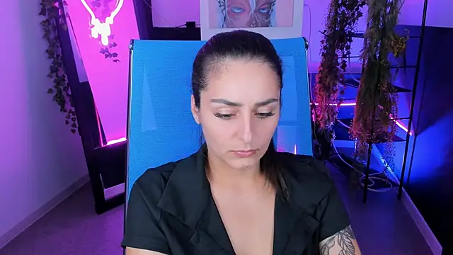 ValeriiMills online show from 10, 9, 2025