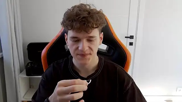 DanyDavis online show from 24, 3, 2026