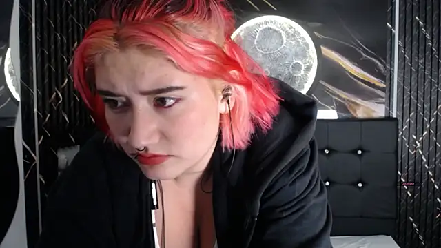 Snapshot of Cerecitaa02_ chatting on 3, 7, 2026 Cerecitaa02 online show from 3, 7, 2026