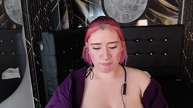 Snapshot of Cerecitaa02_ chatting on 10, 7, 2026 Cerecitaa02 online show from 10, 7, 2026